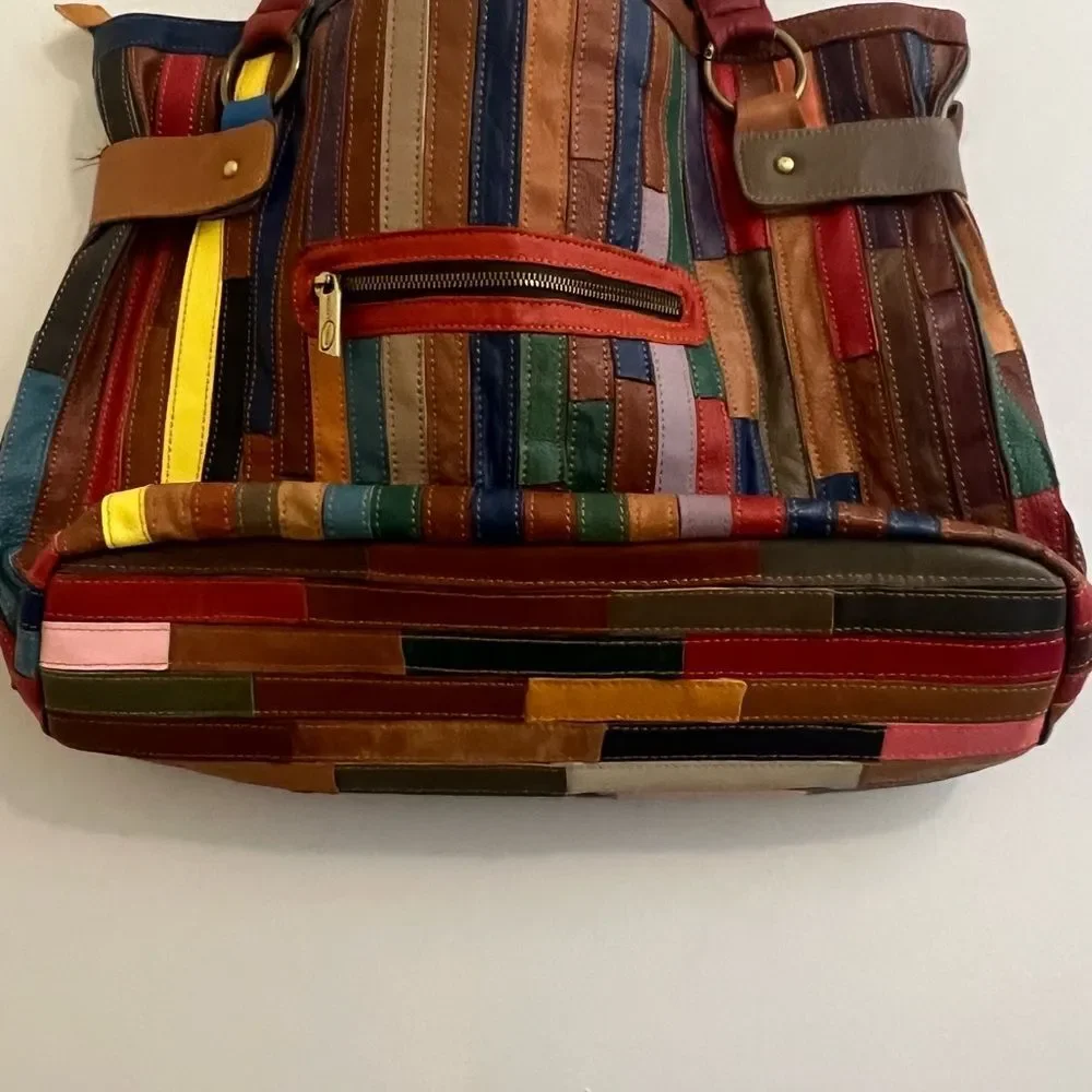 AmeriLeather Rainbow Mazy Leather Large Tote - Picture 4 of 5